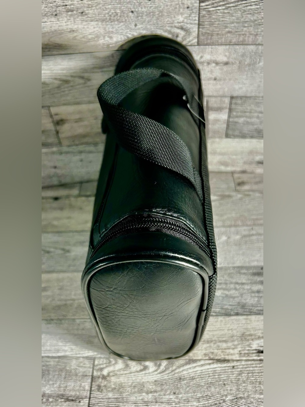 Penguin Munsingwear Men’s Hanging Toiletry Travel Kit Bag with Bottles Black NWT - Picture 4 of 14